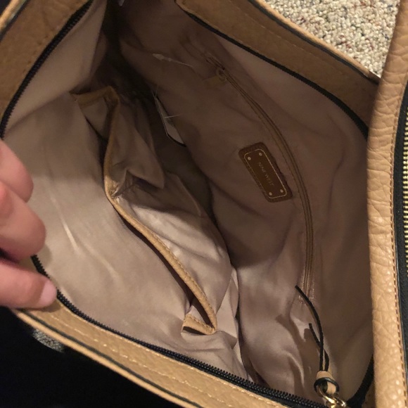 Nine West crossbody Purse - Picture 5 of 5